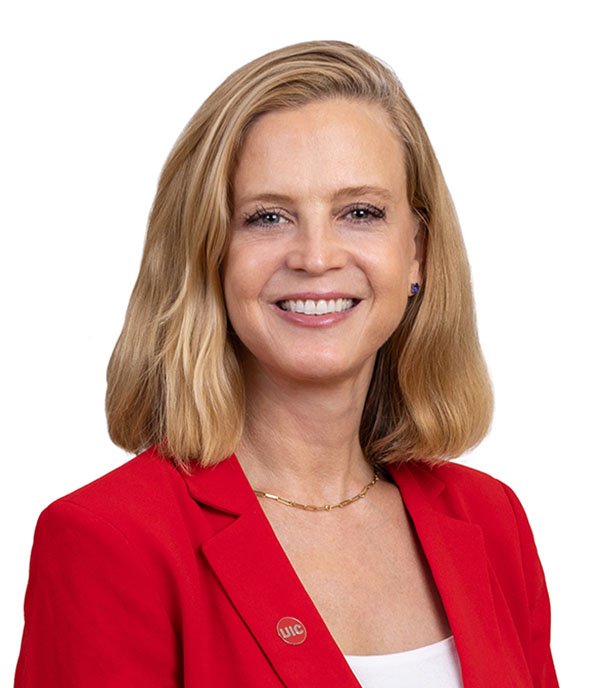 Carolyn Dickens, our associate dean for faculty practice and partnerships, was featured in an <a href="/Medscape/">Medscape</a> article about whether the expanded scope of advanced practice nurses can close gaps in clinical care delivery. 
Read the full article: loom.ly/vG52aSY