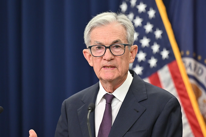 🚨 JUST IN:

The Fed has officially cut the rate by 0.25%

In addition to that, starting December 12 the Fed will begin QE

These are the kinds of news on which Bitcoin will set new ATHs

Is the Fed really about to start printing money?