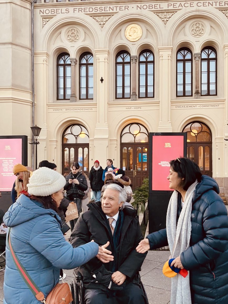 Lenín Moreno tweet media