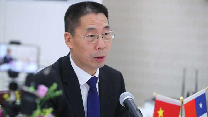 Embajador de China espera "continuidad y estabilidad" en la relación comercial en eventual gobierno de Kast
radiosago.cl/embajador-de-c…