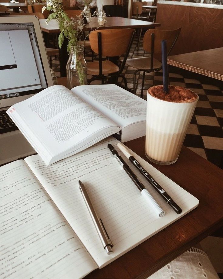 homework_help6's tweet image. Need help with online class work? We offer assistance with Relationship Marketing, Digital Marketing, Retail Management, E-Commerce, Branding Strategy, Market Segmentation, Environmental Scanning, SWOT Analysis, Services Management. Let us help you ace your assignments and exams!