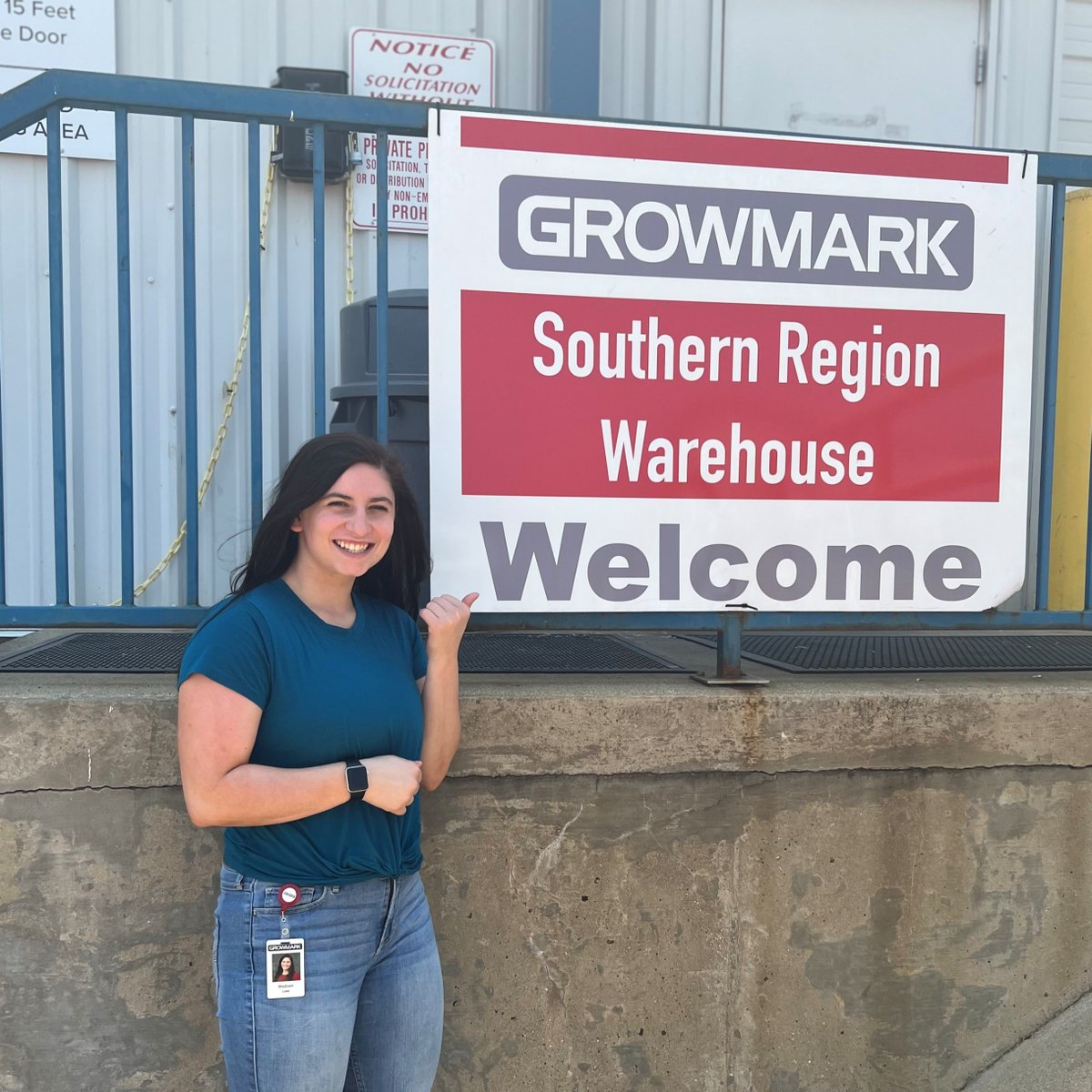 GROWMARK's tweet photo. “I started as a summer intern at #GROWMARK and loved connecting with other interns and coworkers in logistics. My advice? Network, stay open-minded, and try new things!” – Maddie Lane, #FromInternToImpact
Explore #GROWMARK #internships at https://t.co/UCiC63bYg9. #GROWMARKLife https://t.co/0HZYuYs2cS