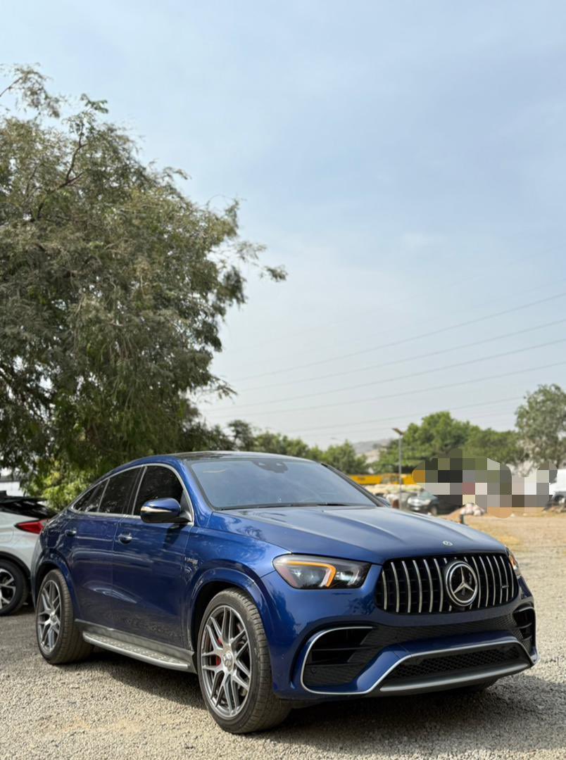 TheCARSULTAN's tweet image. EXTREMELY CLEAN USED 2022 MERCEDES BENZ GLE63S ACCIDENT FREE FULLEST OPTION; 360 DEGREE CAMERA, WIRELESS CHARGER, HEATED &amp;amp; VENTILATED SEATS, BLINDSPOT, PRE COLLISION, APPLE &amp;amp; ANDROID CAR PLAY, ALL DOCUMENTS INTACT📜…N150m
#benz #mercedes #luxurycars #abuja #carsultan