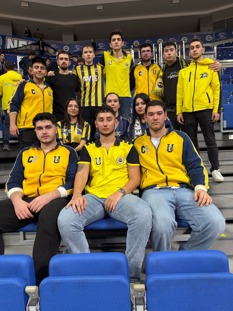 CANDAN ÖTE SEVMEDİK Mİ SENİ KANARYA!
Fenerbahçe 96 - Venedik
|10.12.2025|