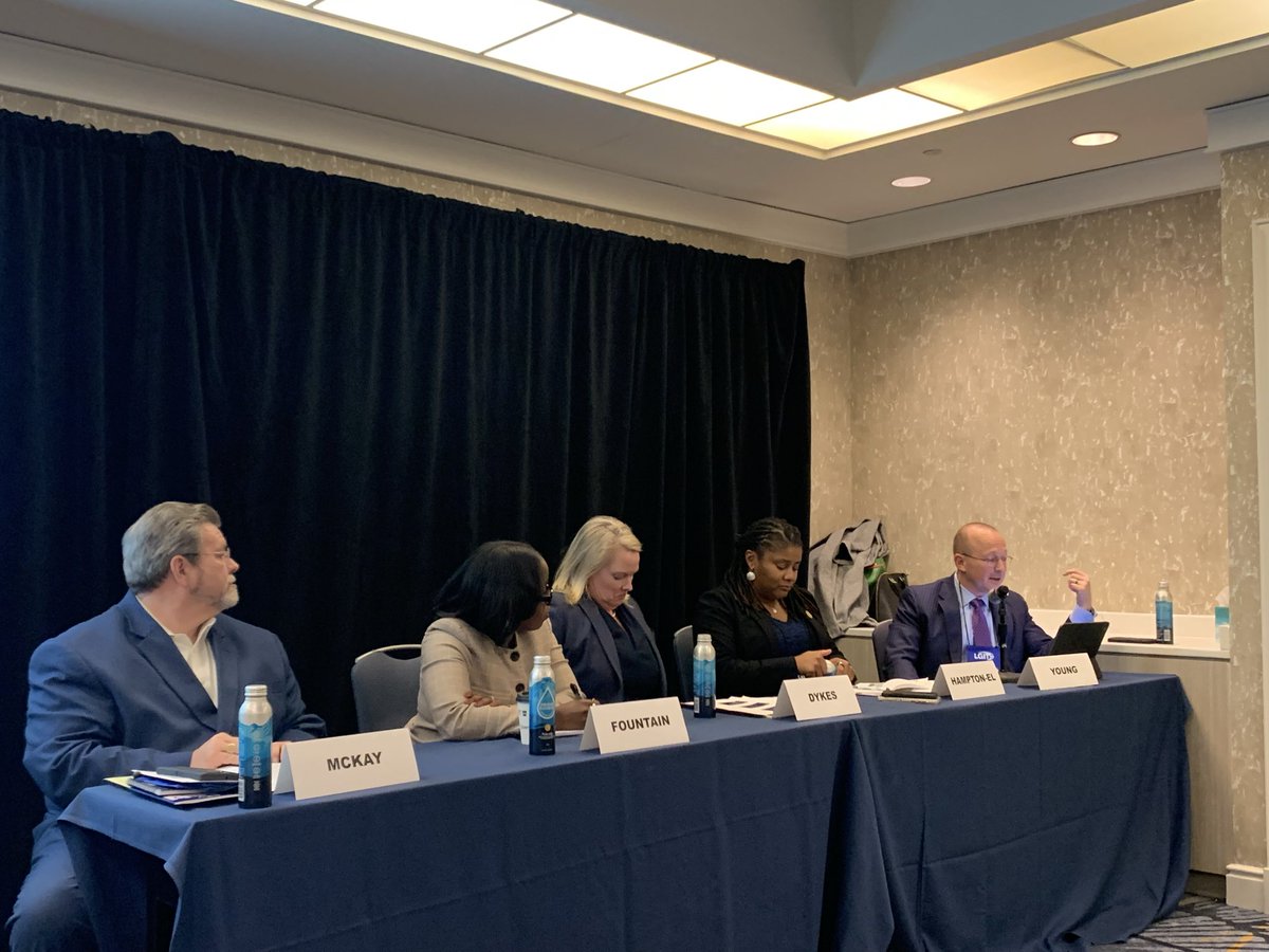 Sarah Sample tweet media