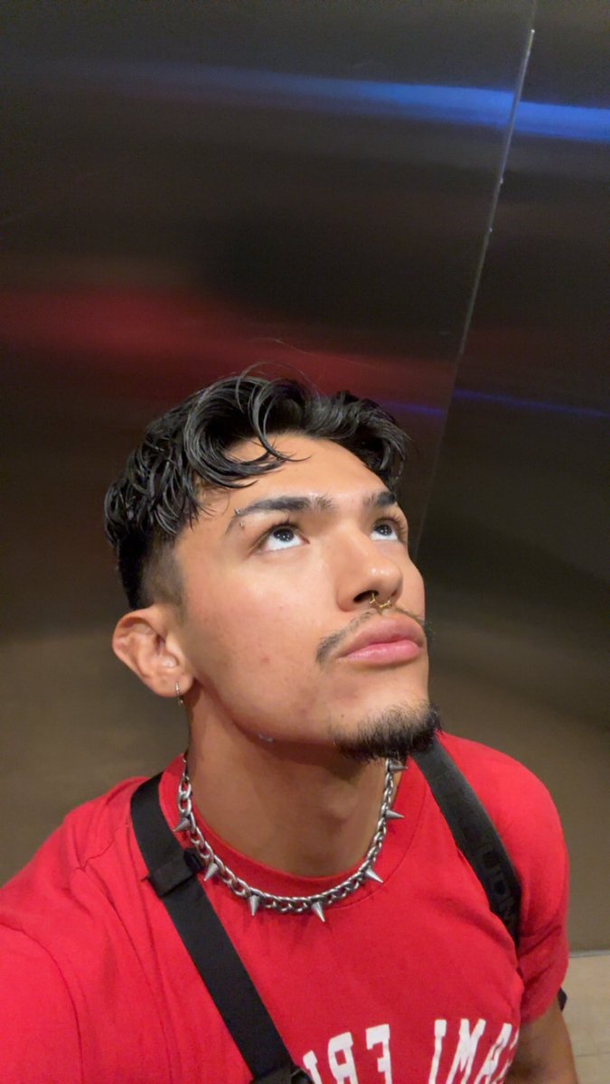 KehiwEagletail's tweet image. that’s it I’m getting my curls back