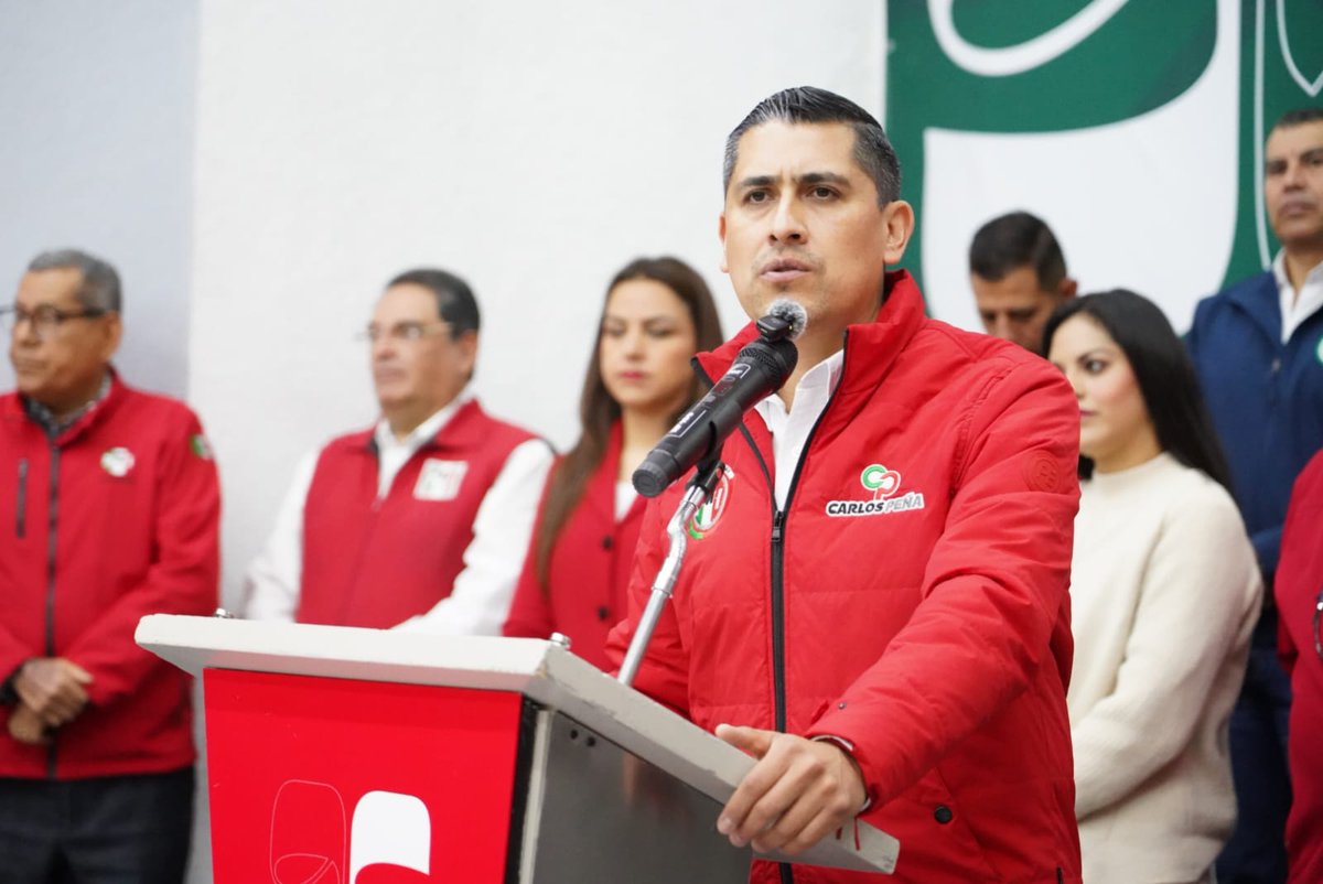 PRI_Zacatecas's tweet image. Hoy, la Secretaria de Operación Política del @PRI_Nacional, Alejandra Andrade Becerril encabezó nuestra tradicional conferencia de prensa acompañada por el Presidente, Carlos Peña Badillo y por el Delegado General del CEN, Pepe  OIvera.

¡Bienvenida a Zacatecas, Secretaria!