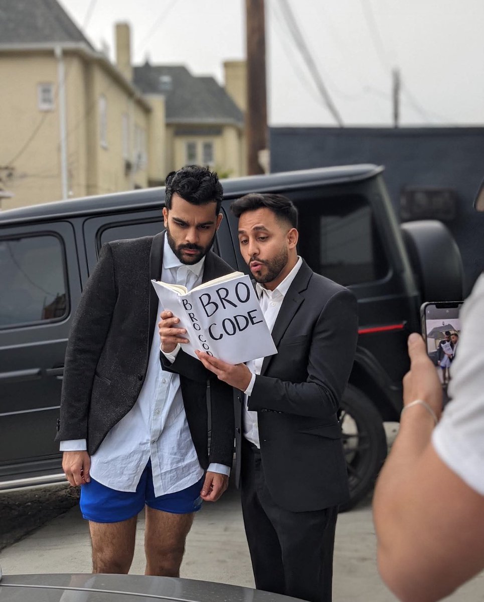 #Hustle_legit 
#To_sustain_Adulthood
#Zero_Xpectations
#Neglect_Women_with_low_IQ
#Respect_a_brother 
#Only_Depend_on_God
#Value_ur_Happiness…