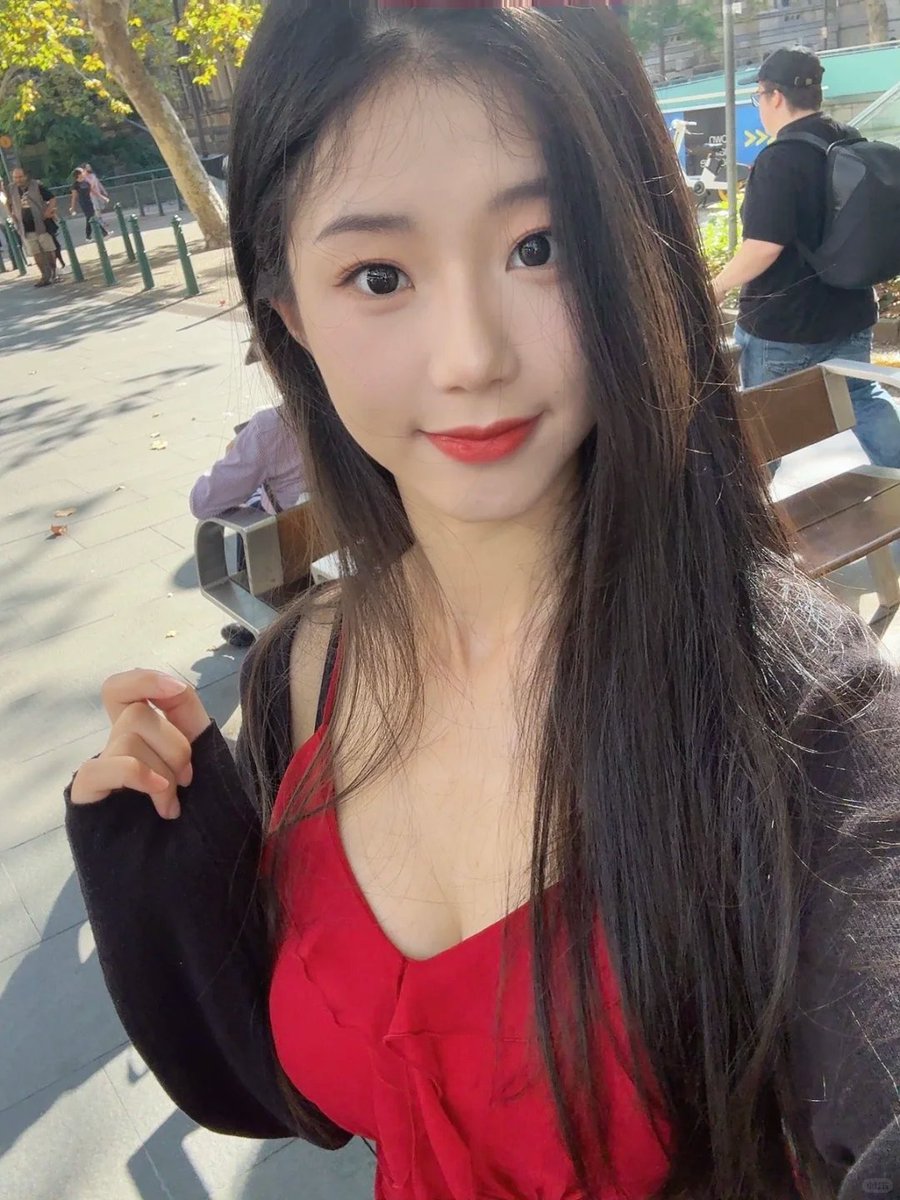 hmaedal's tweet photo. 广东湛江，24岁的小萝莉，听话可爱，喜欢大叔。想找一个能在广东固定的炮友，也想寻个年纪比我小的清纯男孩。有看上的可联系我。#广粤投稿 https://t.co/rm5vEXvvsh