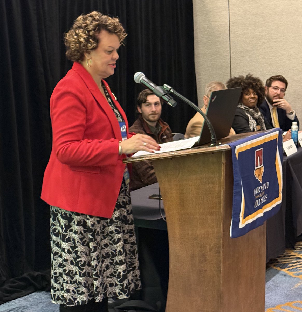 KKinnally_MACo's tweet photo. Baltimore City Council Vice President @CCMiddleton6 kicks off the “If You Build It, They Will Come: Infrastructure as a Tourism Strategy” session at #MACoCon.

The session explores how smart local investment drives year-round economic growth &amp; sustainable #tourism.

#MDpolitics https://t.co/5cIiSpde9q
