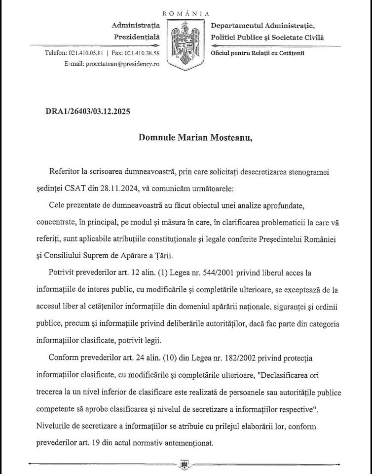 adrianagiurgiu's tweet photo. 🚨🇷🇴 ROBERT TURCESCU:
Acum e clar: desecretizarea stenogramei ședinței CSAT NU SE VA FACE NICIODATĂ❗️ Aveți mai jos, în exclusivitate, răspunsul Administrației Prezidențiale: NU SE POATE. Cică ar fi o încălcare gravă a legii❗️ Ha, ha, ha❗️ Tu-vă-n aripă❗️

”Având în vedere că documentele analizate în şedința CSAT din 28 noiembrie 2024 au fost emise de către Serviciul Român de Informații, Serviciul de Informații Externe și Ministerul Afacerilor Interne, nivelul de clasificare a fost atribuit de acestea. Pe cale de consecință, competența declasificării aparține tot emitenților, iar Președintele Consiliului Suprem de Apărare a Țării nu are atribuții sub acest aspect (...) Posibilitatea clasificării nu a fost lăsată la aprecierea acestei autorități, a Preşedintelui Consiliului sau membrilor săi. Legiuitorul însuși a statuat, imperativ, că au caracter secret. Norma este clară și nu lasă loc la interpretări. Intr-o atare situație, declasificarea sau comunicarea publică a stenogramei şedinței ar reprezenta o încălcare gravă a legii”.