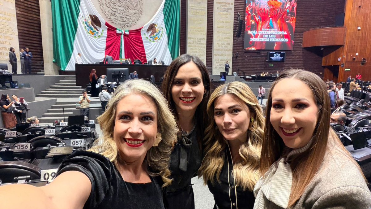 Hoy despedimos de esta Cámara a <a href="/maryjosegamboa/">Maryjose Gamboa</a> una extraordinaria diputada, pero sobretodo a una increíble mujer y amiga, con la que he compartido los últimos cuatro años, a la que admiro, valoro y me siento profundamente orgullosa que hoy vaya a ser la mejor alcaldesa de Boca