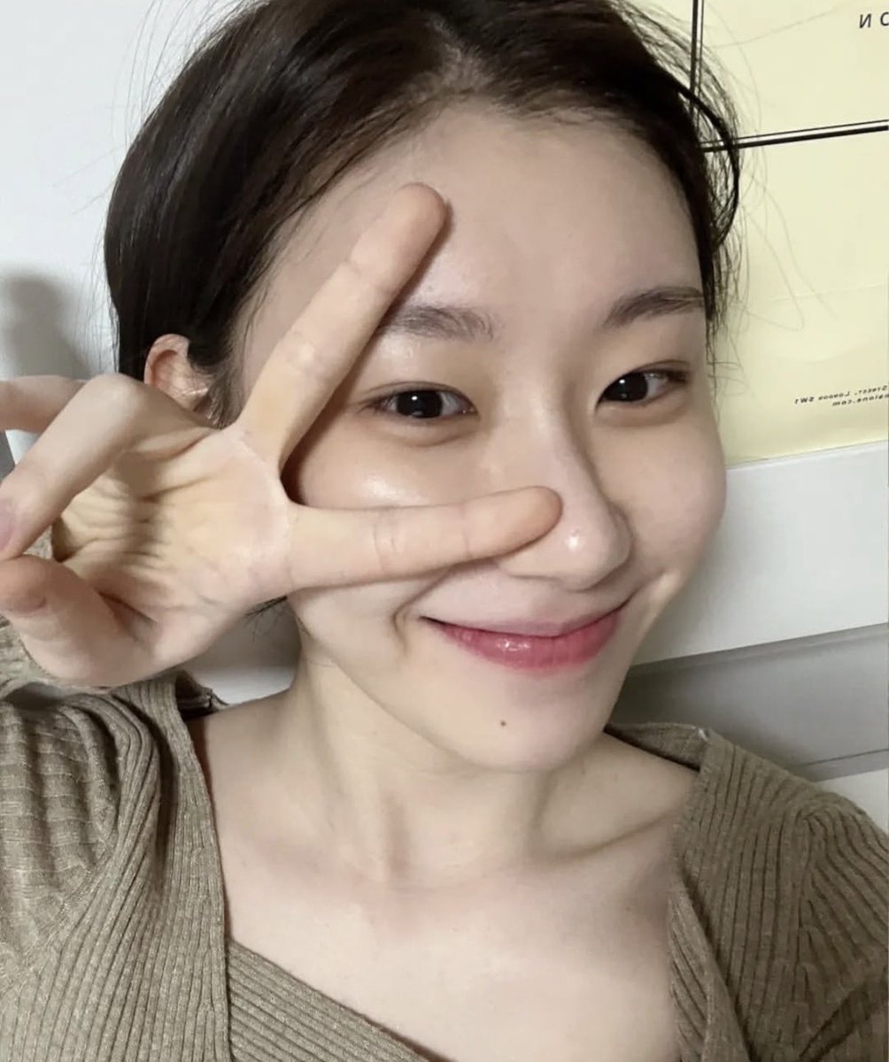 itzy archive tweet media