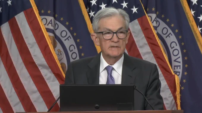 🚨Bureau : "Powell: Aumentano i rischi per l'occupazione, misure politiche per stabilizzare il mercato del lavoro"