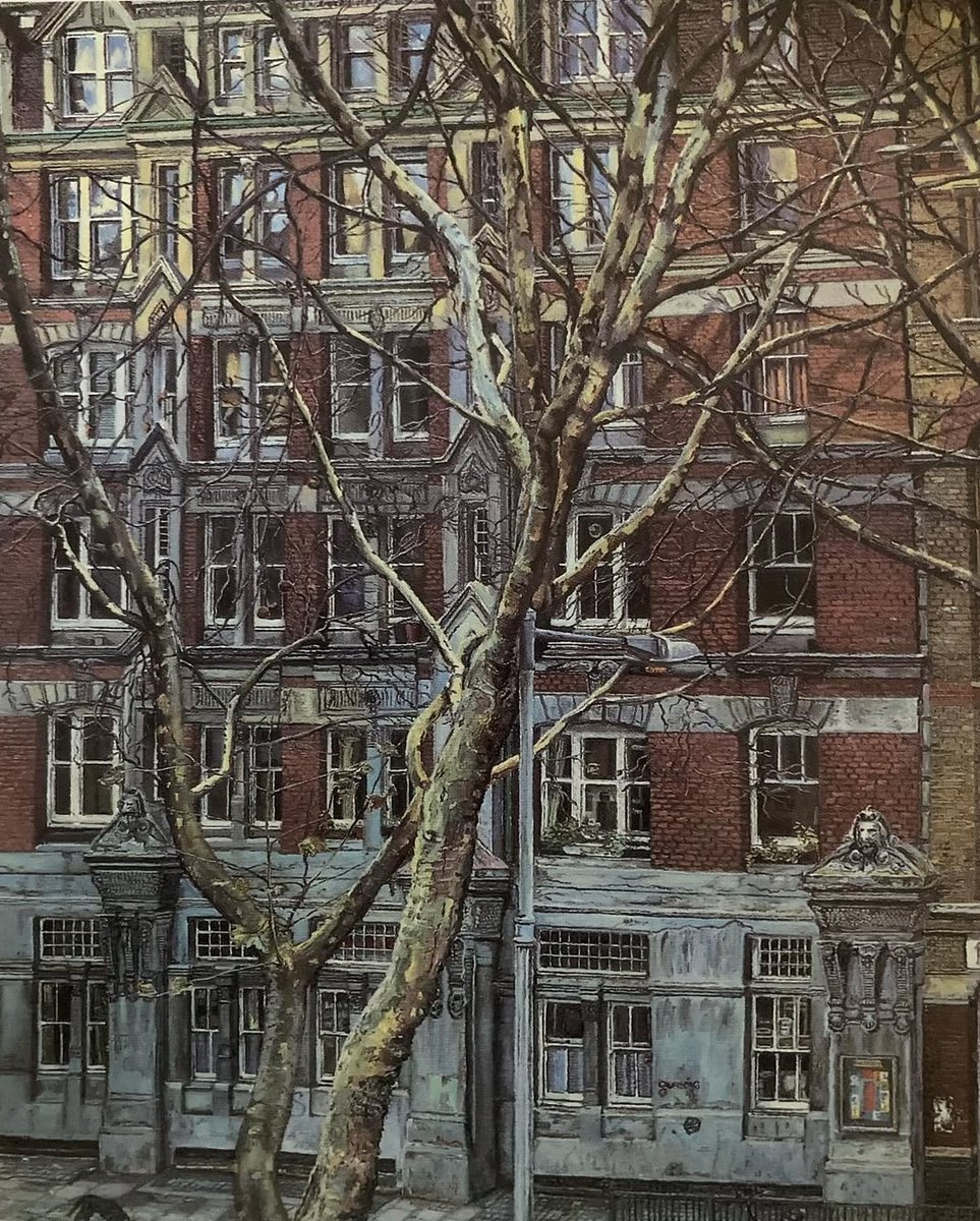 Paintings of London tweet media