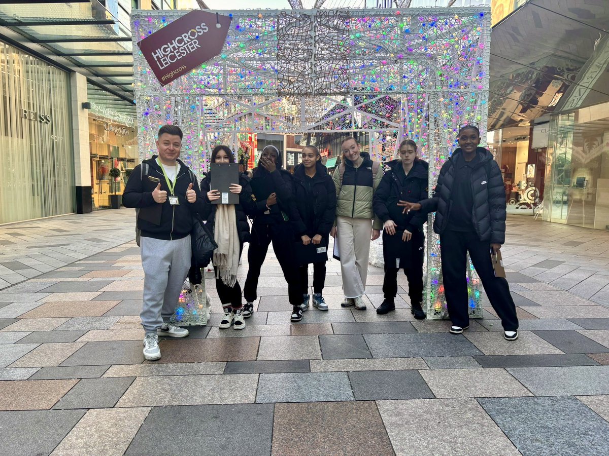 Brook Mead Geography tweet media