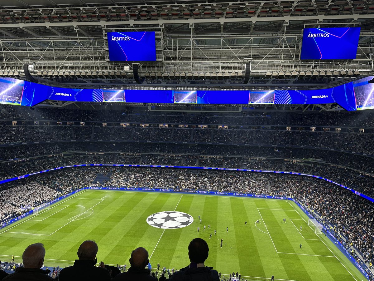 من داخل البرنابيو (الجديد) و مباراة العادة في دوري الأبطال بين الريال و السيتي.