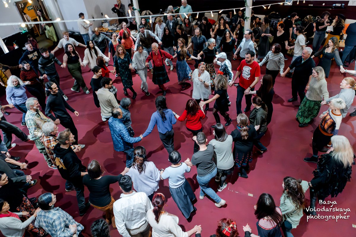 Trad Dance Forum tweet media