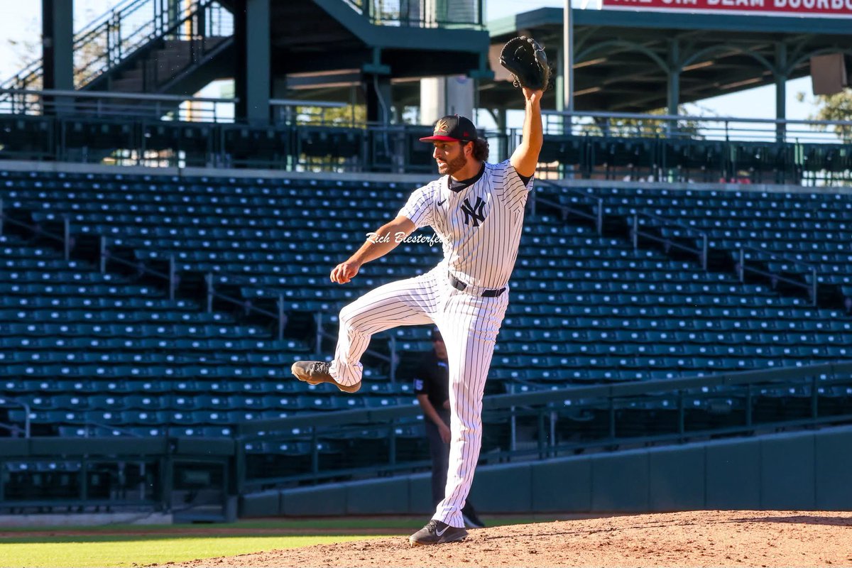 biest22's tweet photo. Welcome to the @cubs organization @Adam_stone_25! I got to watch Adam pitch for the Mesa Solar Sox in @MLBazFallLeague in 2025. #Cubs #Rule5Draft https://t.co/lr3wZvekt4