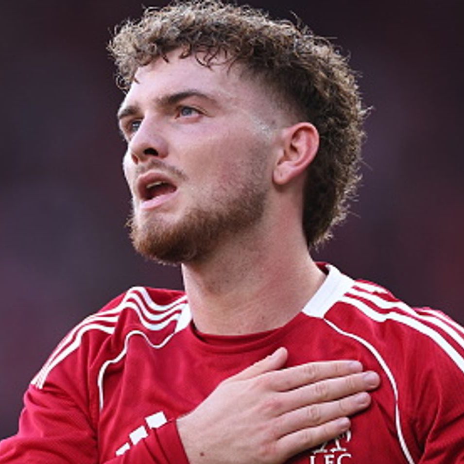 FabrizioRomano's tweet photo. 🚨⚠️ Unai Emery confirms Harvey Elliott is likely to leave Aston Villa in January: “Hopefully we can get a solution for him to try to play consistently, to continue in his career with us or not”.

“He is on loan here, but not definitely adding to us with a permanent contract”. https://t.co/fkiMYEnQJb