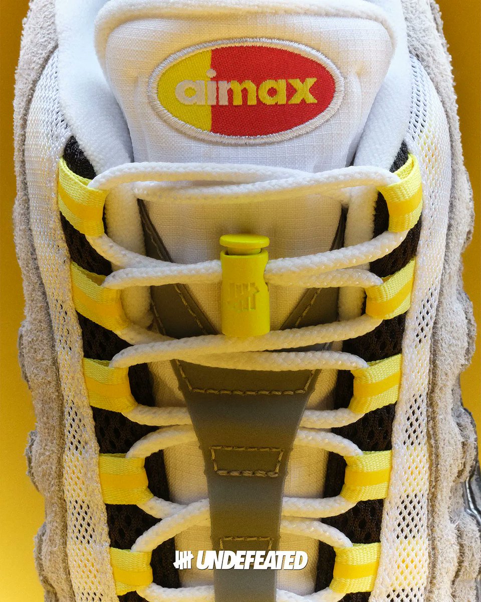 ModernNotoriety's tweet image. NYC "Neon" - 600 Units
Tokyo "Fire Red" - 600 Units
Shanghai "Opti Yellow" - 600 Units
Birmingham "Hyper Cobalt" - 2,200 Units

NYC colorway drops first with an EQL raffle going live later today