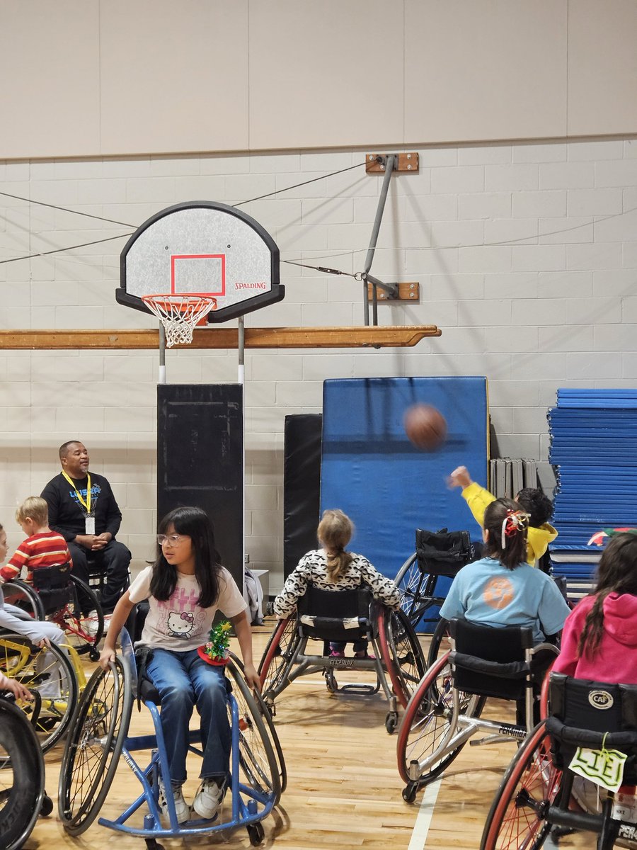 Fischer Elementary School tweet media