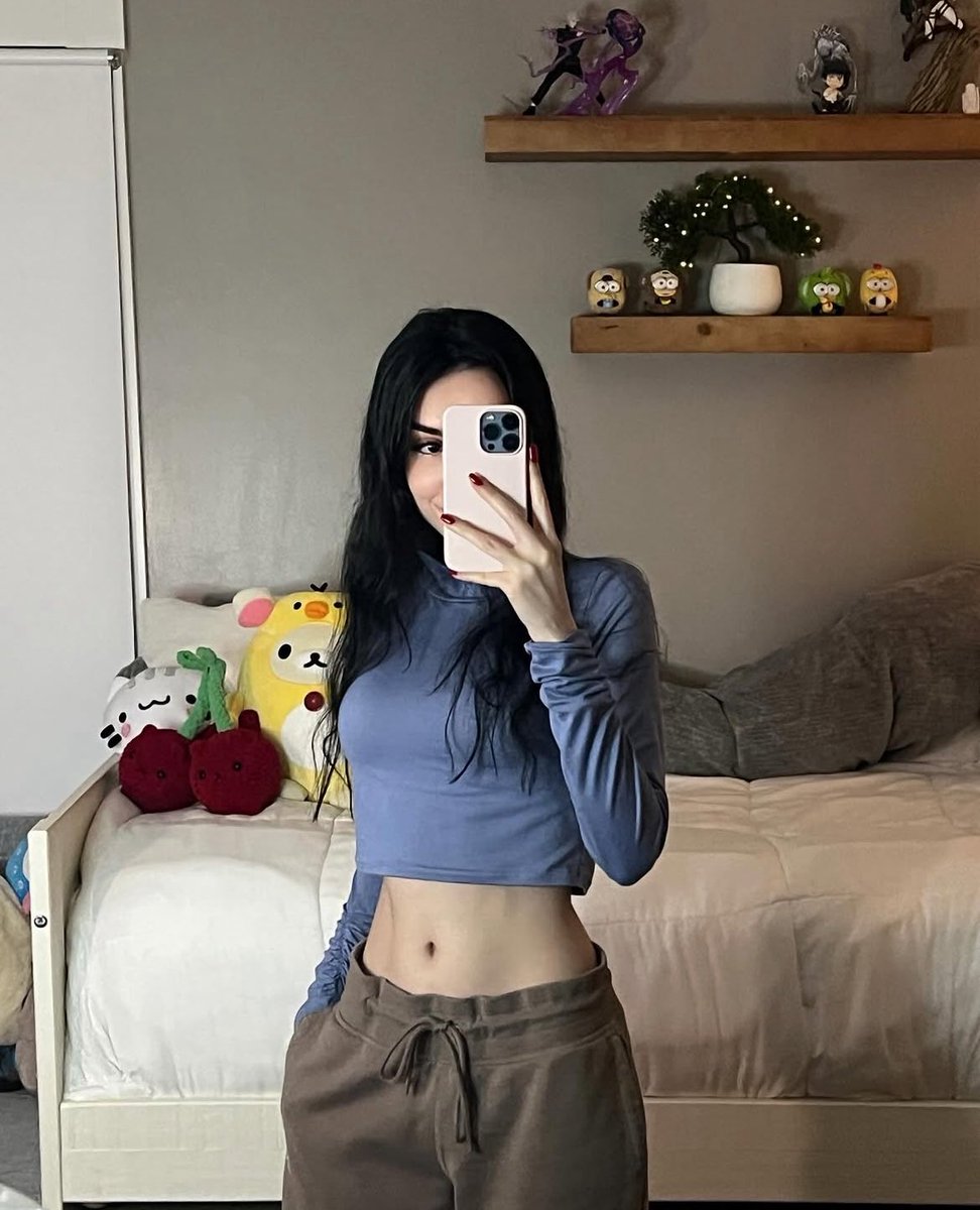 felt like posting a little bit of a pic