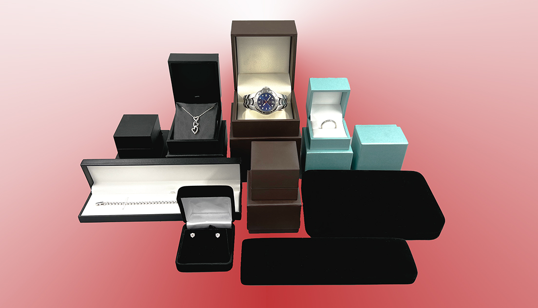 Rocket_Displays's tweet photo. Love is in the Box - https://t.co/m6h8OkYWpI https://t.co/Q1QkQXUWxT