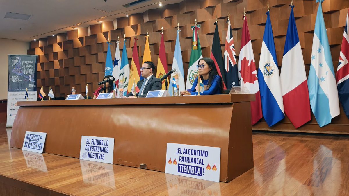 La #LeyModelo existe porque nuestra lucha abrió el camino. Fue el #MovimientoLeyOlimpia, no un escritorio, quien hizo que la violencia digital se reconociera como violencia de género, es una deuda histórica.
<a href="/MESECVI/">MESECVI-OEA CEVI</a>
#LeyOlimpia #FuimosTodas