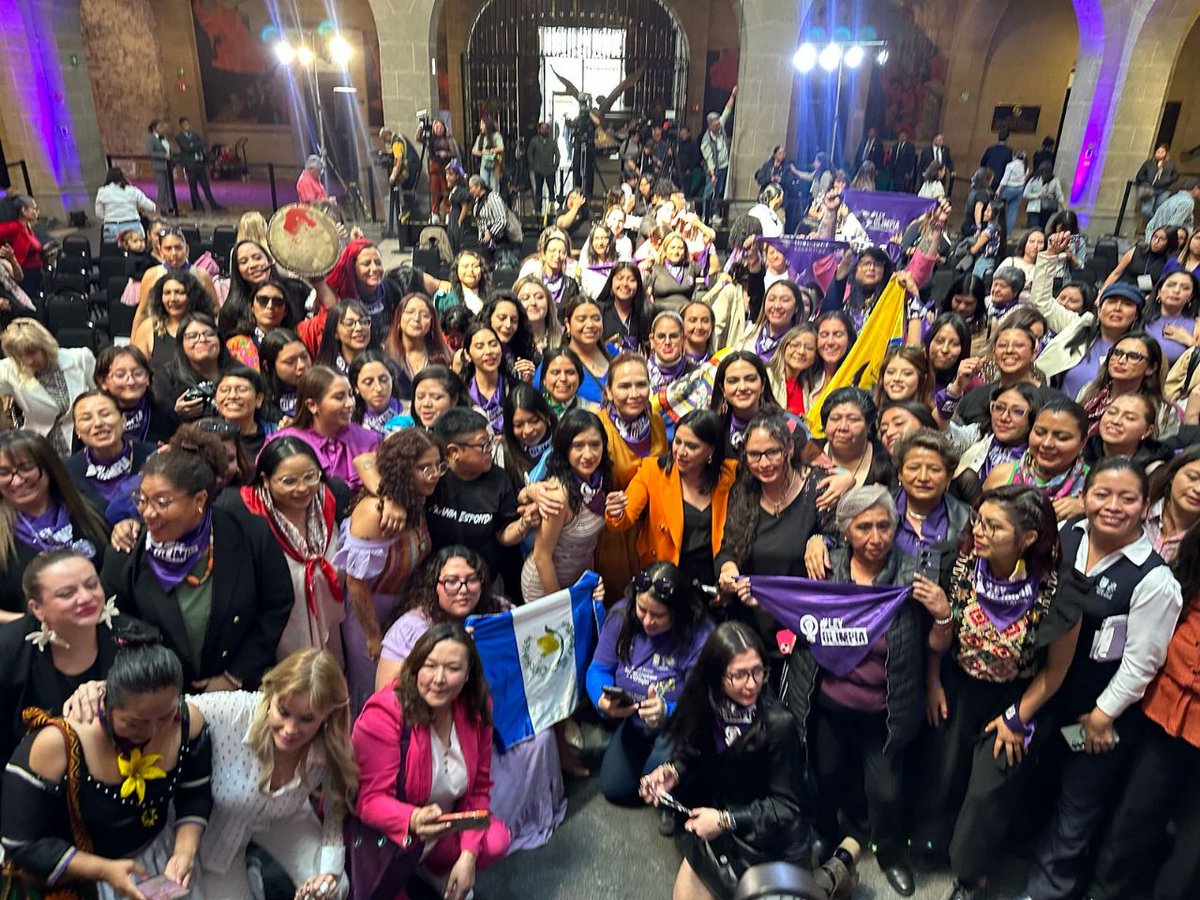 #LeyOlimpia llevará la Ley Modelo por #LATAM
Sin extractivismo, sin imposiciones, sin simulaciones, sin colonialismo, siempre de la mano de las víctimas
Estamos listas para colaborar
Estamos listas para caminar juntas.
Pero no permitiremos que se borre nuestra historia.
<a href="/MESECVI/">MESECVI-OEA CEVI</a>