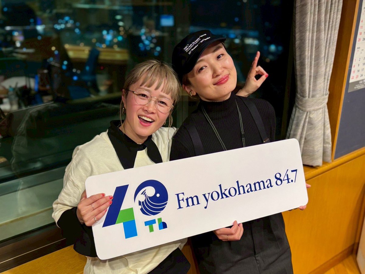 nakamura_emi's tweet photo. \ ᵗʱᵃᵑᵏᵧₒᵤ #ふらみち/
ゲストに #RUNGHYANG さんお迎えしました!言葉の豊かさ,音の素直さ,人柄,しなやかで美しい!きてくれて感謝✨
🔊 12.10 Release
#mellowflow (LiveinBAROOM)
https://t.co/gL0xzBuk9X
🎖️ 12.22 東京で投げ銭ライブよ!
https://t.co/lCPoXj9O0R
#FMヨコハマ https://t.co/9NSGueEUmM