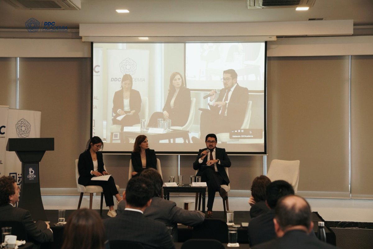 DDC Academia tweet media