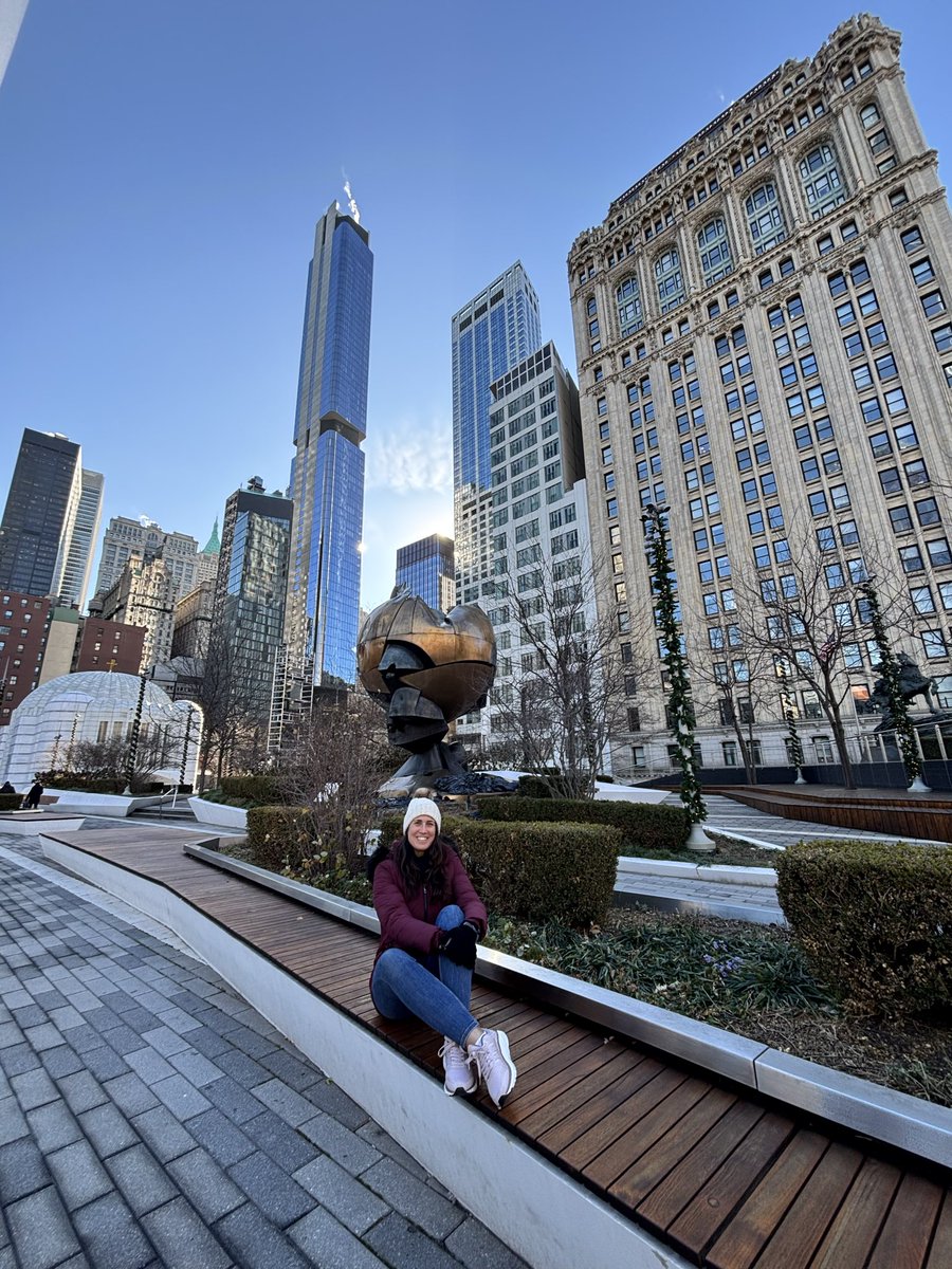 star_esl's tweet photo. Big city 
#NewYork https://t.co/GktkfJInBB