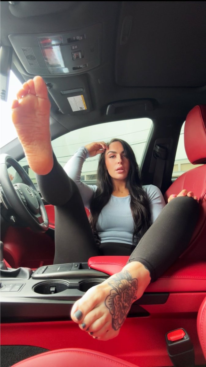 August Munroe tweet media