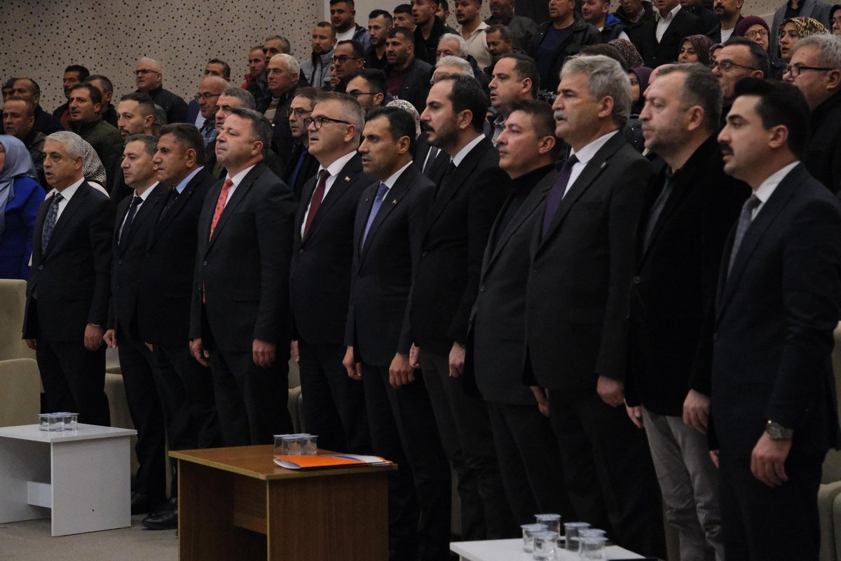 VeliVural_'s tweet photo. 7. Bölgemize bağlı Seydişehir, Ahırlı ve Yalıhüyük ilçelerimizin mahalle başkanlarıyla bir araya gelerek toplantımızı gerçekleştirdik.

İl Başkanımız Fatih Özgökçen’in katılımıyla son derece verimli ve yol gösterici istişarelerde bulunduk.

Birlikte daha güçlü, birlikte daha kararlıyız.

@fatihozgokcen 
@aktanitimkonya
