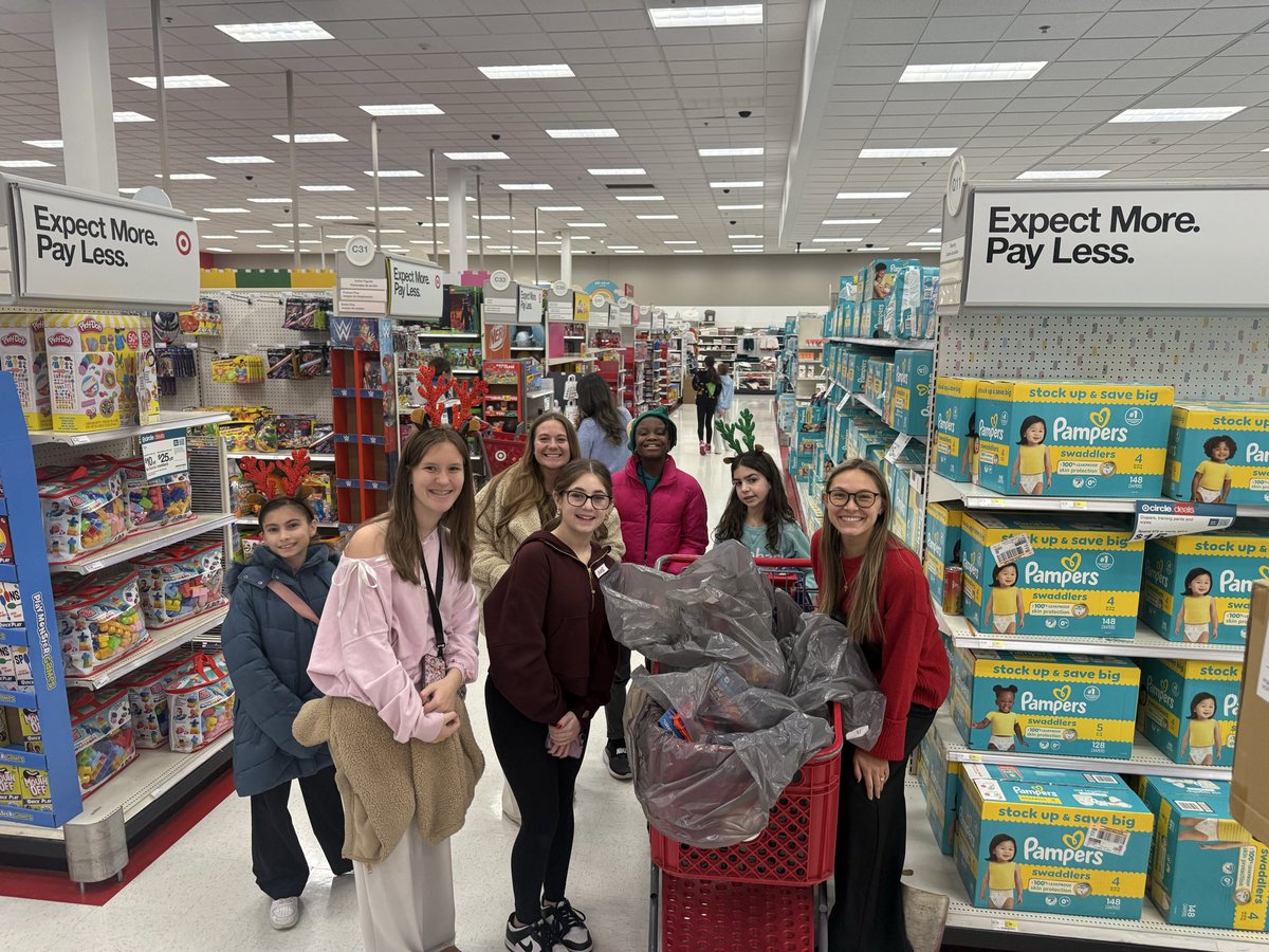 Patty Furusa tweet media