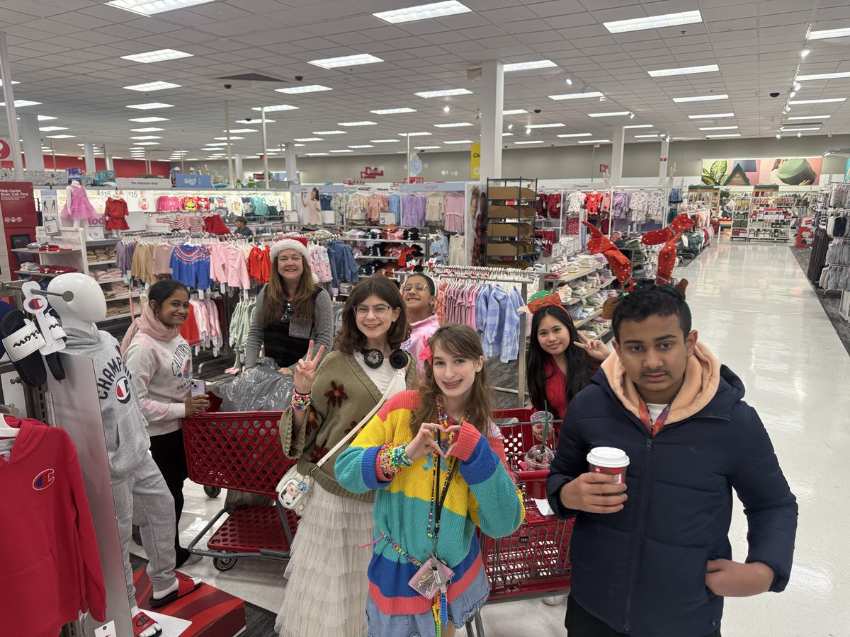 Patty Furusa tweet media