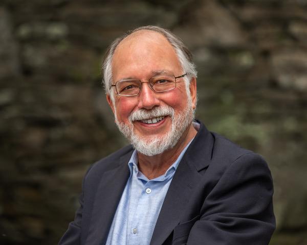 CriticsChall's tweet image. In addition to  being an award winning wine writer @MichaelApstein is a medical doctor.  In this article for @WineReviewOnlin he gives his opinion on alcohol consumption:  winereviewonline.com/misguided-usda…