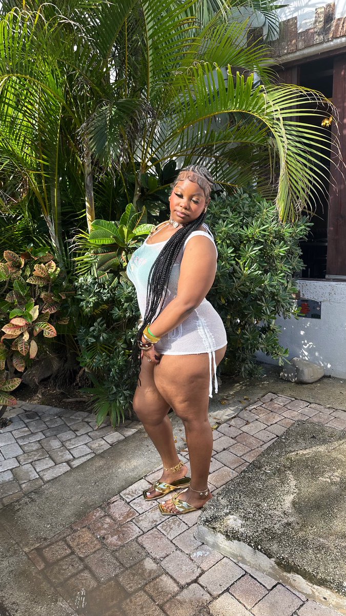 t$ || D QUEEN. tweet media