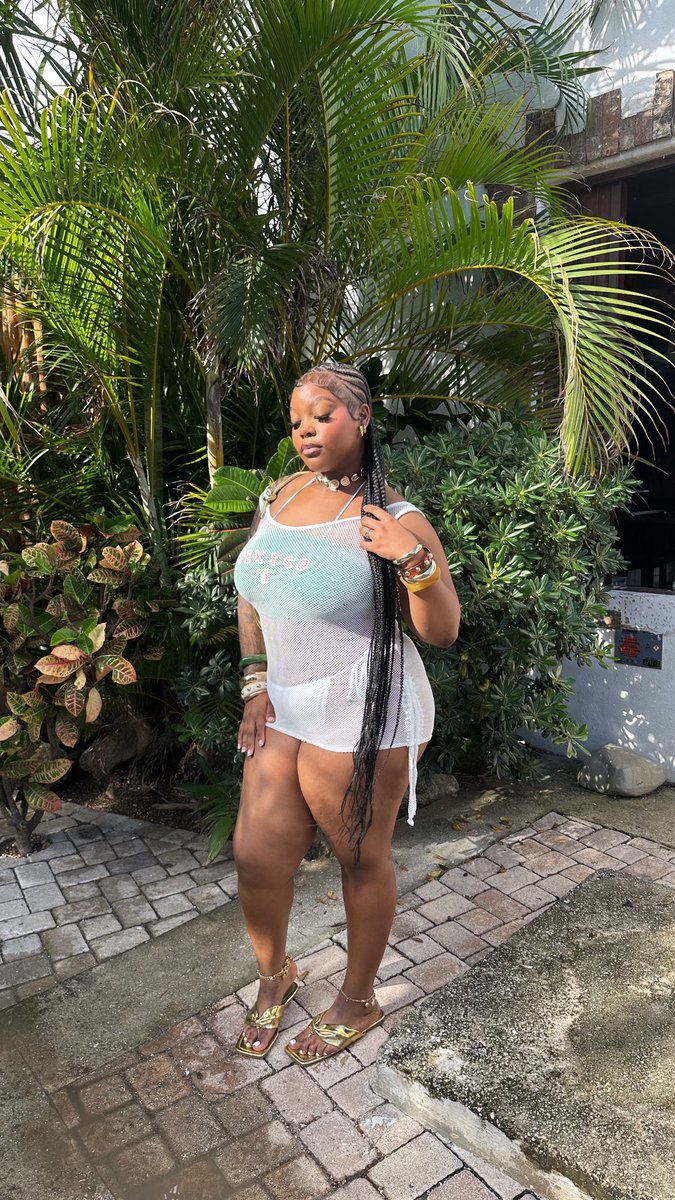 t$ || D QUEEN. tweet media