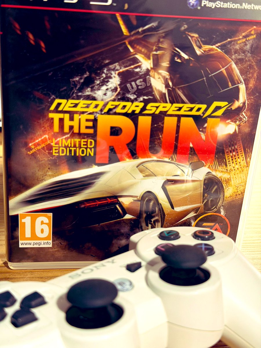 Madame a pris la TV ce soir donc je vais faire un peu de « rétro » dans ma gaming room / bureau / chambre du chien / foutoir de la maison 👌

Pas très rétro donc ce NFS The Run mais ça a l’air assez sympa.