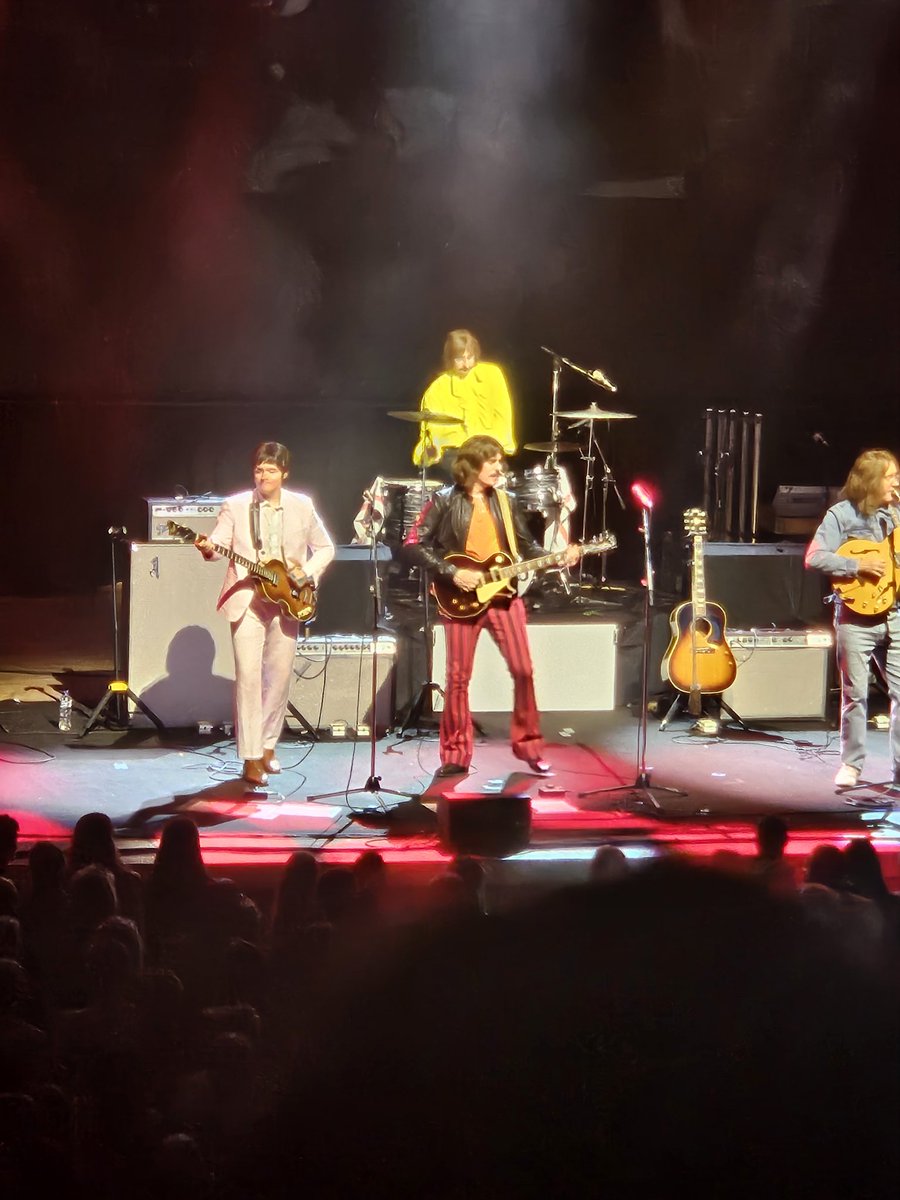 The Bootleg Beatles were brilliant. Brought back memories of my childhood...
#TheBootlegBeatles