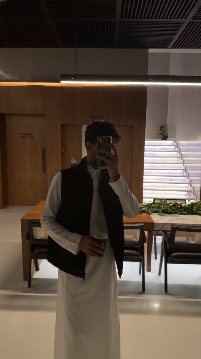 0m26_'s tweet photo. مجييد يقوول تمووت مااجبتت رااسي لوو كثرر زيينك ومن هالمنبر كلنا نتفق معك يابو عبدالله🥰 https://t.co/cSZpG3zhGl