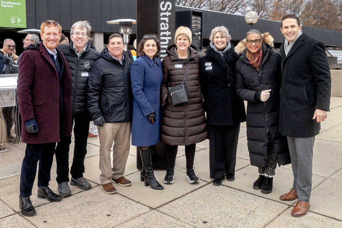 wmata's tweet photo. Today, we broke ground on a new 20-story senior living community with  @NexCoreGroup featuring 220 residences &amp; ground-floor retail at Grosvenor-Strathmore! Thanks to regional partners, including @cmkatestewart, @jwaldstreicher, and @jaredssolomon! ➡️: https://t.co/A4JnSlfxgK https://t.co/SyPUPNB8RZ