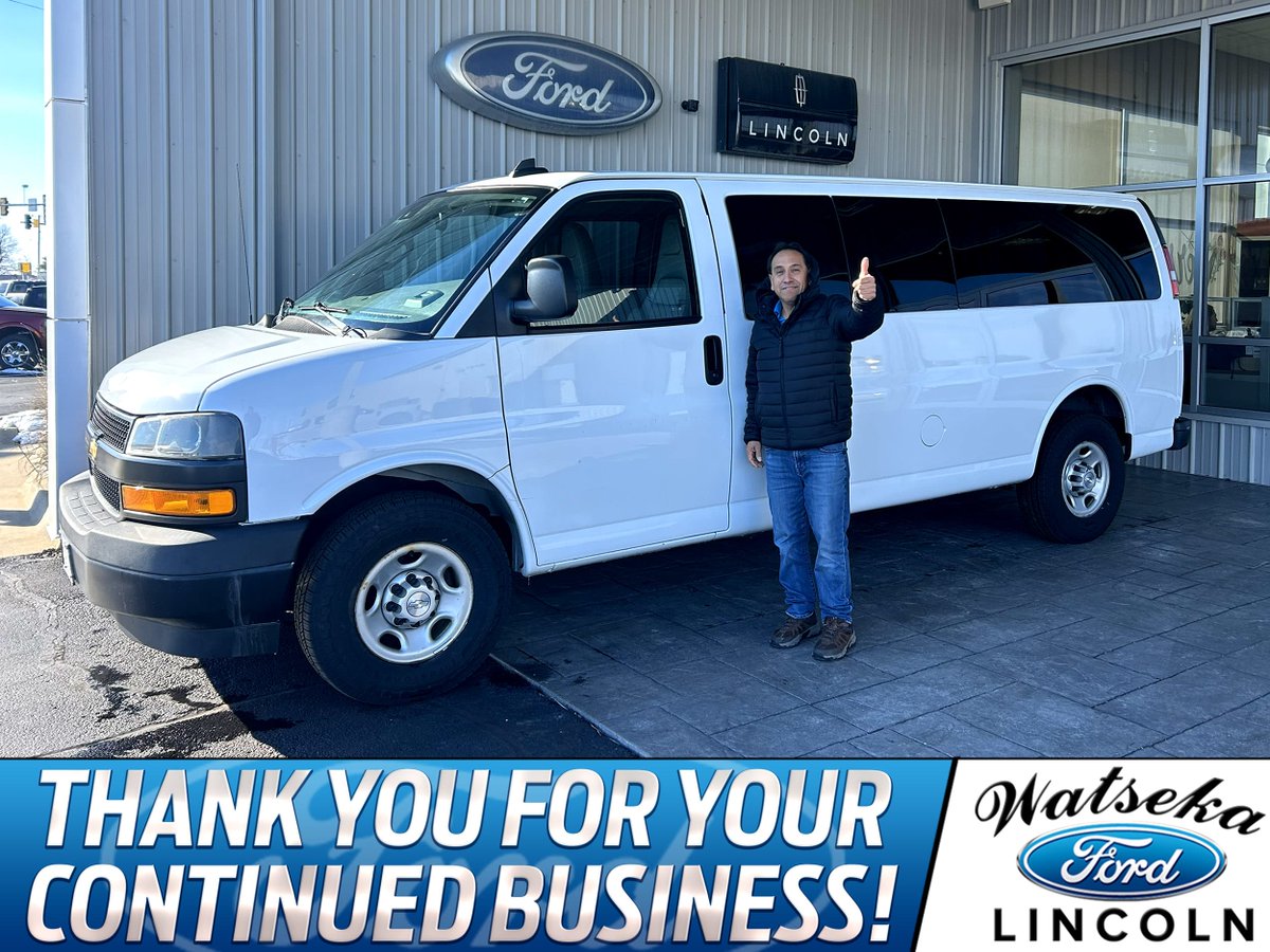 WatsekaFord's tweet image. Huge thanks to Ramon from Kankakee for coming back to see us and grabbing his new Chevy Express van! 🚐🎉 We appreciate you working with Jose and your continued support. You're a valued part of the Watseka Ford family! 💙 #WatsekaFord #RepeatCustomer #ThankYou