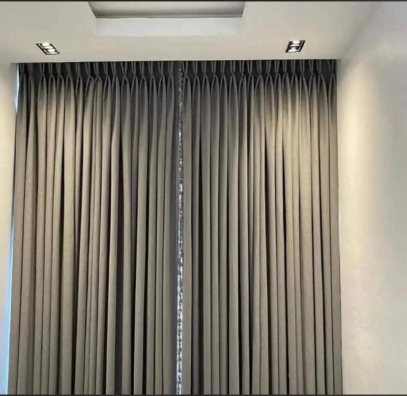 Away from Osun and Adeleke politics, we do house interior! Your house should look beautiful and modern, that’s why we are here! 
In 2026, everyone’s house must look beautiful and clean! 
Send us DM for your house, office, outlet interior.