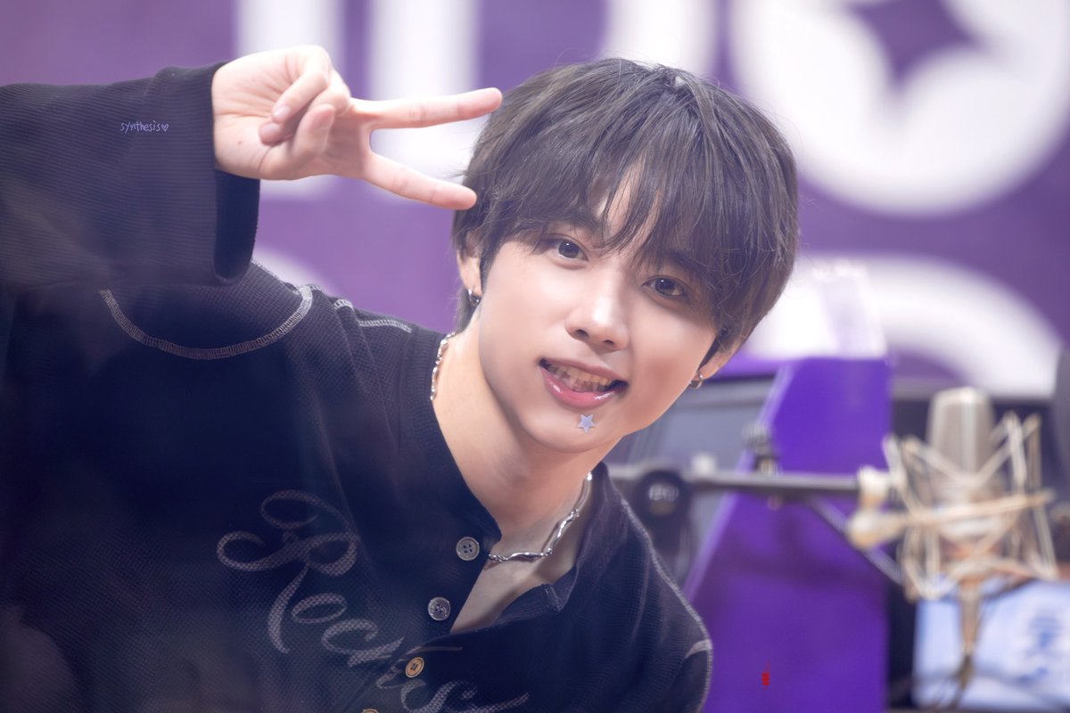 synthesis0412's tweet photo. 251210 늑대소년(만 3세) #선우 #SUNWOO https://t.co/ATCSIcQFbi