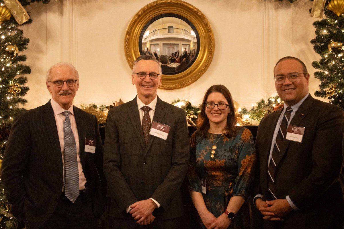 Yesterday, we held the 2025 Muse Dinner, an event that benefited the Department of Otolaryngology–Head &amp; Neck Surgery (@pitt_otolaryngology) . Each year, the Muse Prize and Award recognize exceptional leaders who advance research, innovation, and patient care in the field.

This