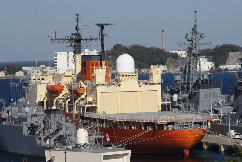 toshizostarfort's tweet photo. 初代しらせは退艦した後、海上自衛隊からある会社に引き取られました。 #SHIRASE と改称され気象観測を行いました。引き取った会社はどこでしょう？

#南極観測船 初代「#しらせ」が進水（1981年12月11日） 
https://t.co/DS4j3xtB2P 
#今日は何の日 #艦船 #船舶 https://t.co/xZFs4ROCGK