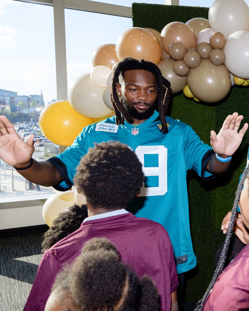 Come visit Eric Murray at All Access, live from Strings Brewery in